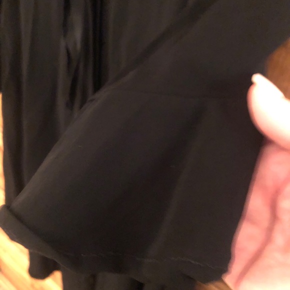 ZARA S black w/ velvet bow tie - Picture 8 of 9